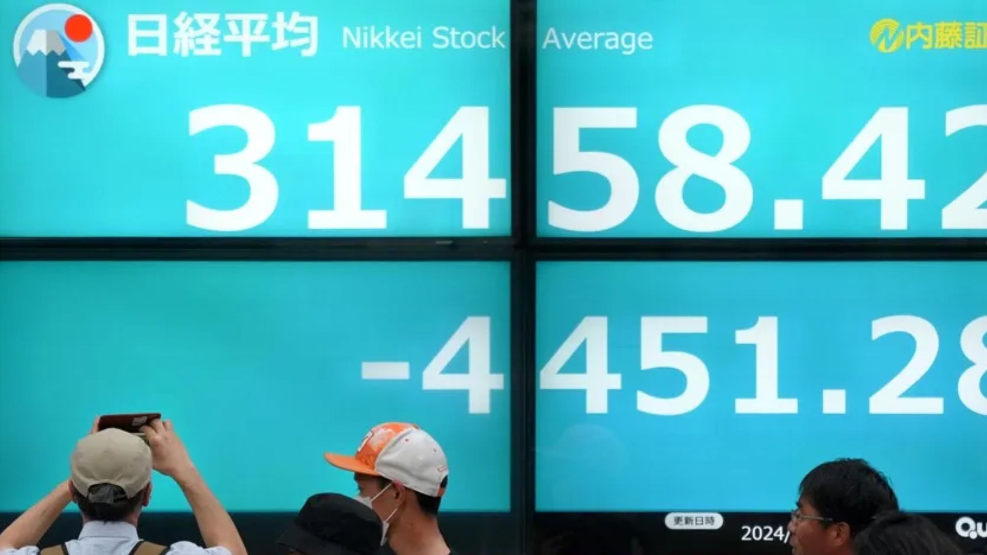 Japón pide calma y confianza en su economía tras el desplome bursátil