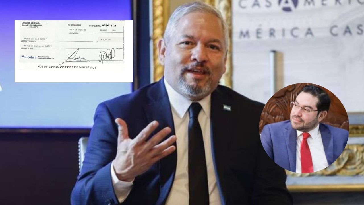 Canciller Reina paga deuda a Jorge Cálix con intereses y muestra cheque