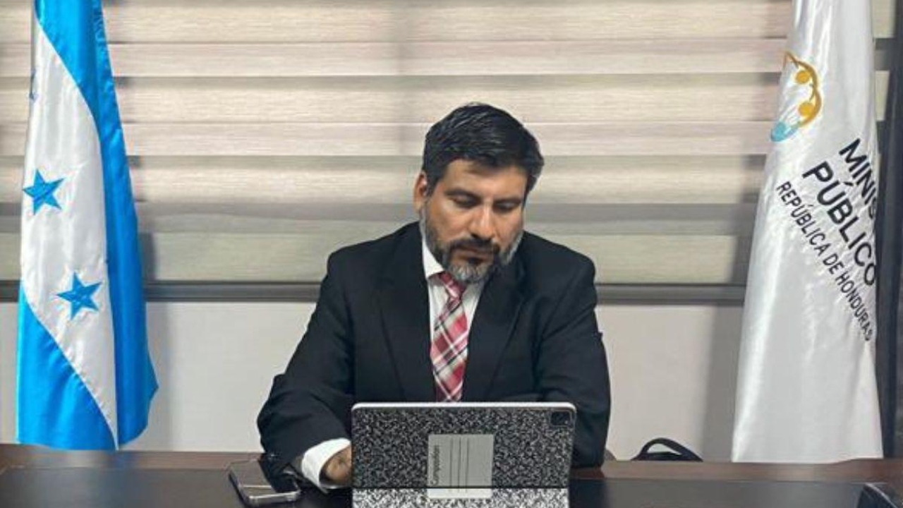 Ministerio Público llamará a declarar a 'Mel' Zelaya y 'Pepe' Lobo