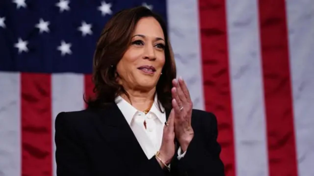 Kamala Harris se sumerge en una campaña histórica contra Trump