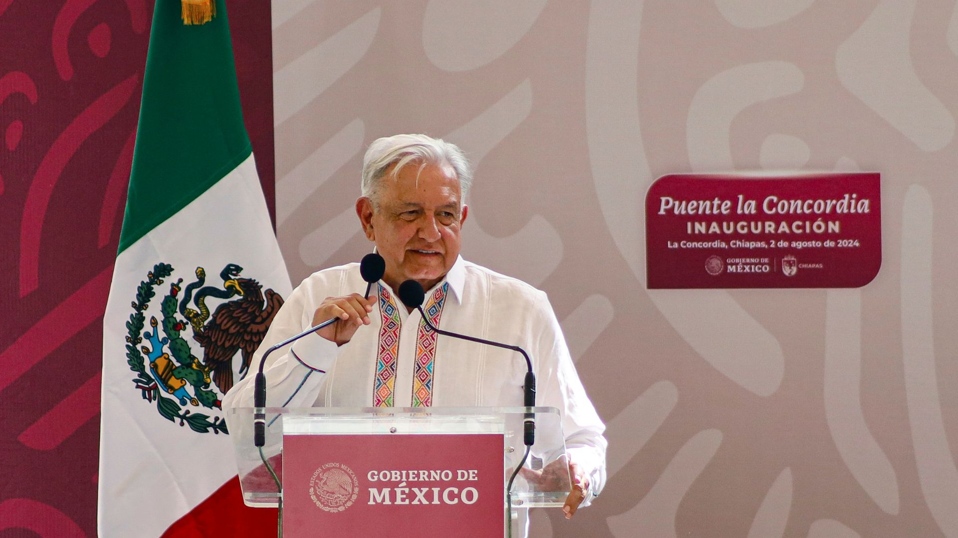 López Obrador afirma estar interviniendo ante la violencia en la frontera sur de México
