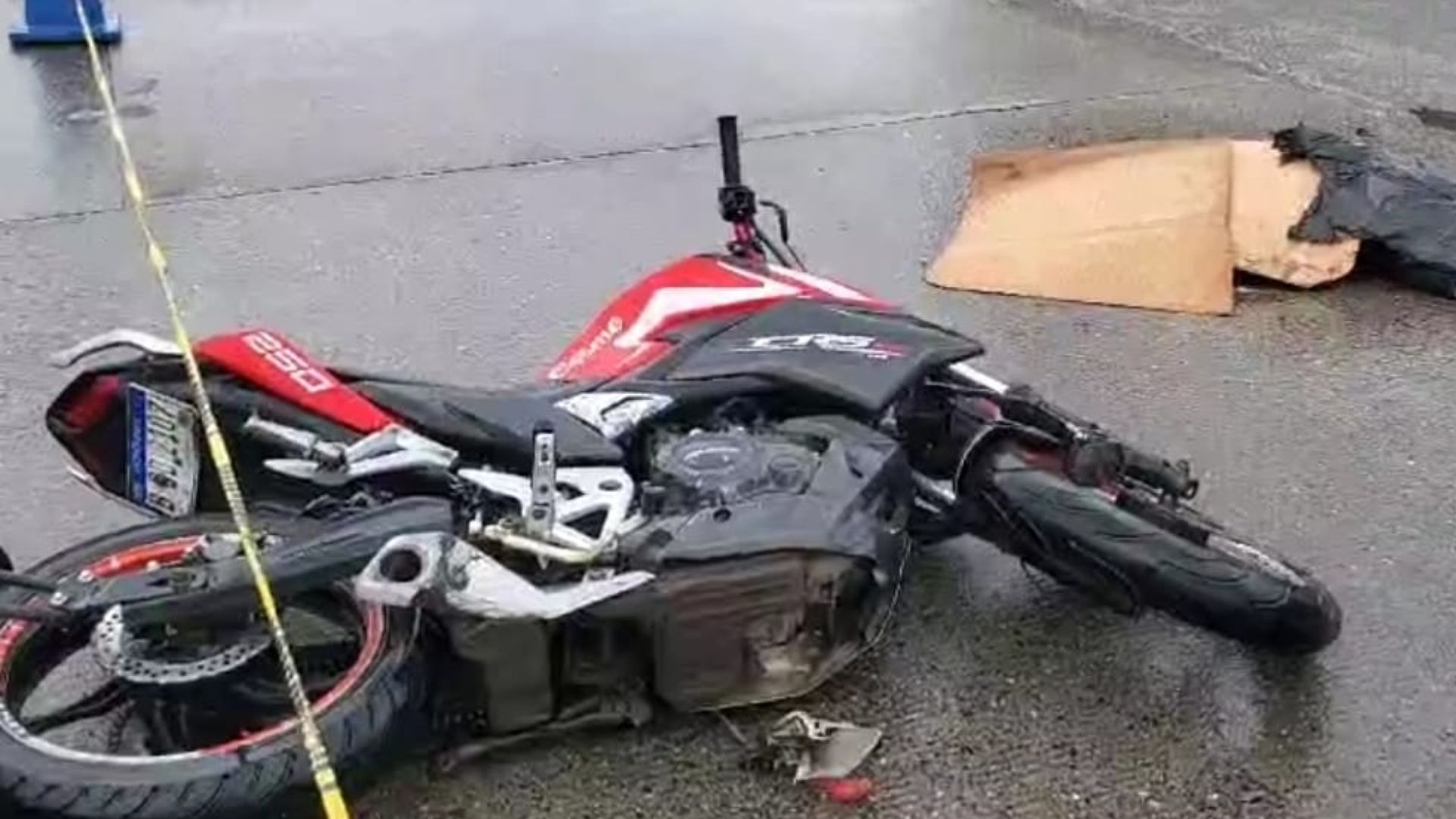 Muere motociclista en La Lima tras impactar con un caballo