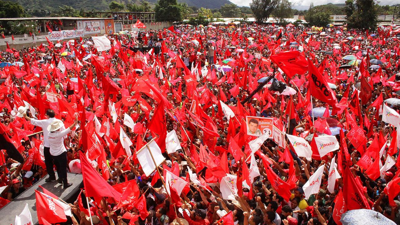 Libre 'es antidemocrático' y 'no tolera pensamientos distintos', según analista