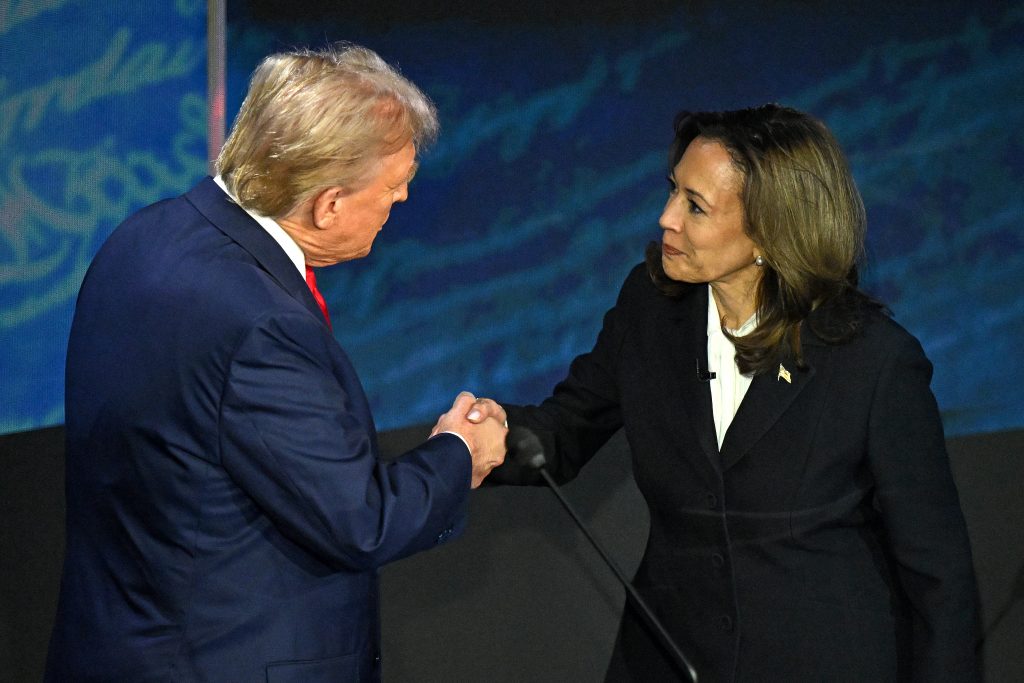 Trump dice que ahora está "menos dispuesto" a participar en otro debate con Harris