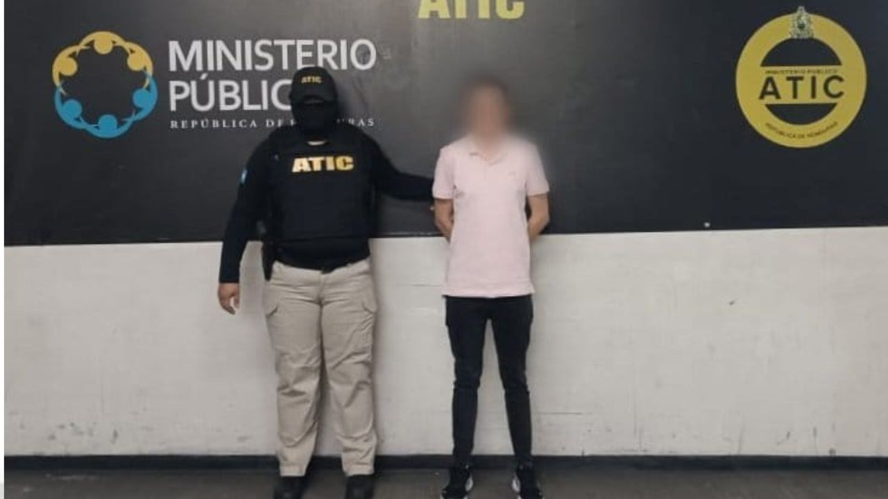 Colombiano que prometía falsos viajes acuerda devolver más de un millón de lempiras a 28 hondureños