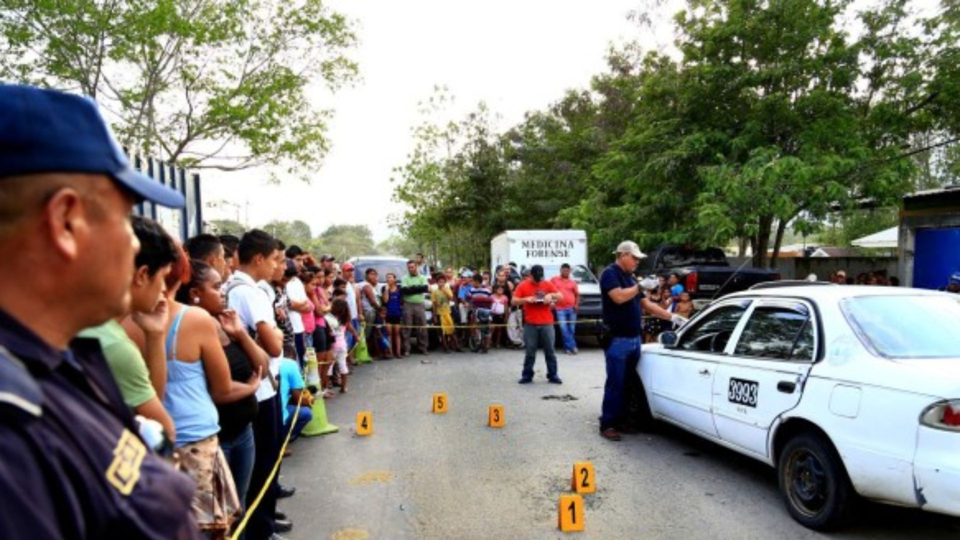 Conductores de Honduras y Guatemala, asediados entre el pago de las extorsiones o la muerte