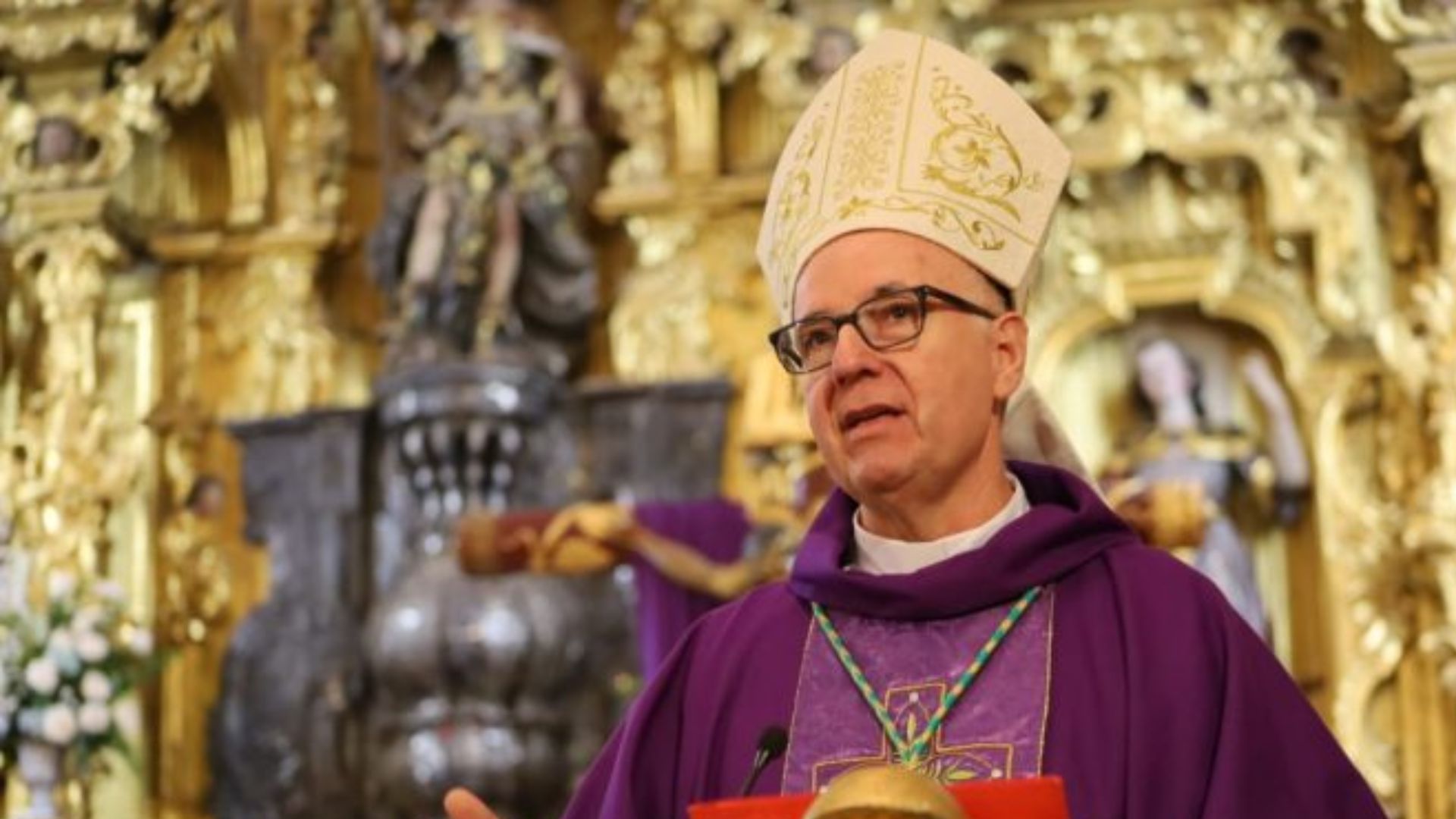Monseñor Nácher sugiere una transformación del pensamiento para tomar decisiones