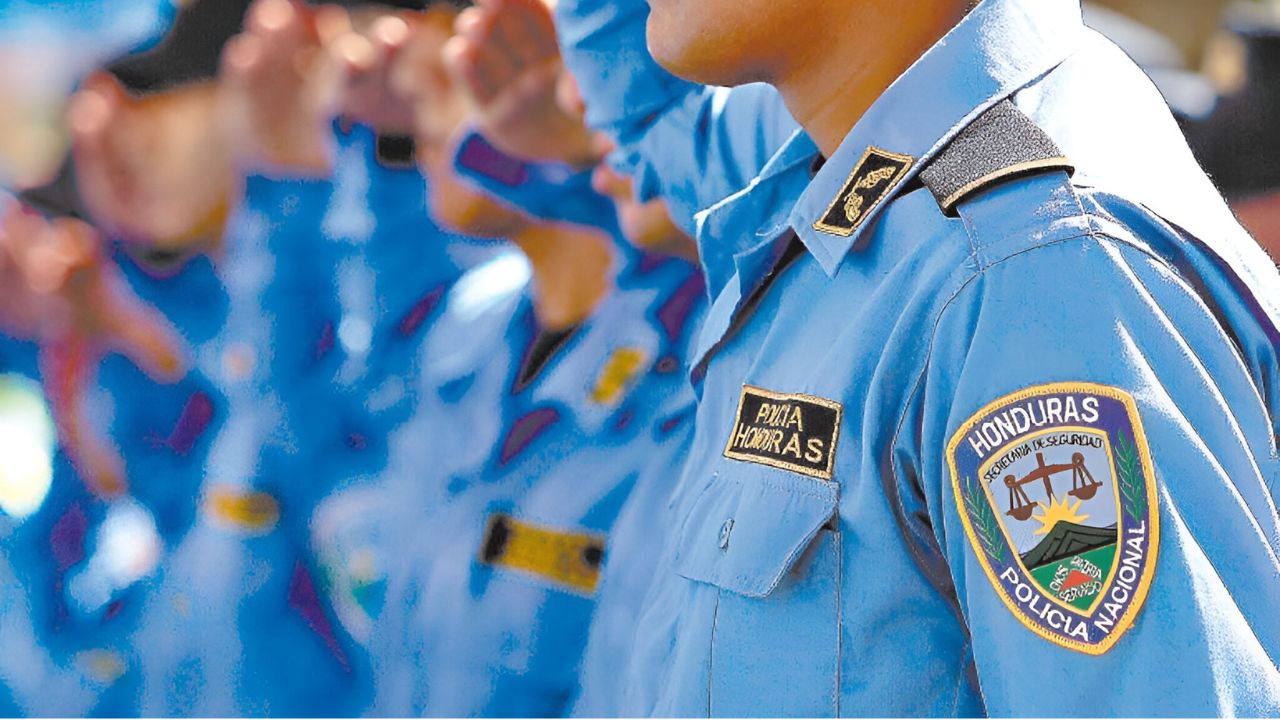 Hondureña empeñó su casa para pagar estafa a policía que le prometió sacar a su esposo de la cárcel