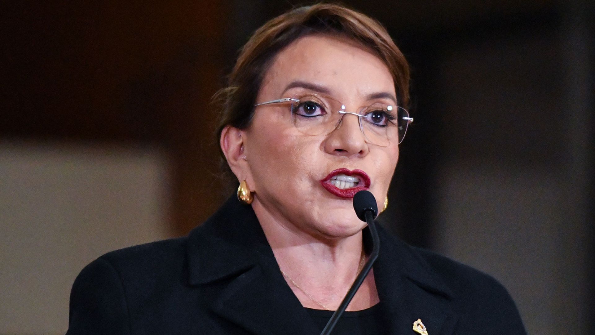 Presidenta Castro advierte que se está gestando un golpe de Estado en su contra