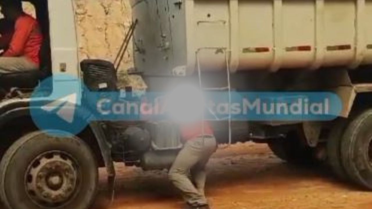 Sensible video de trabajador que murió al quedar con la cabeza prensada en una volqueta
