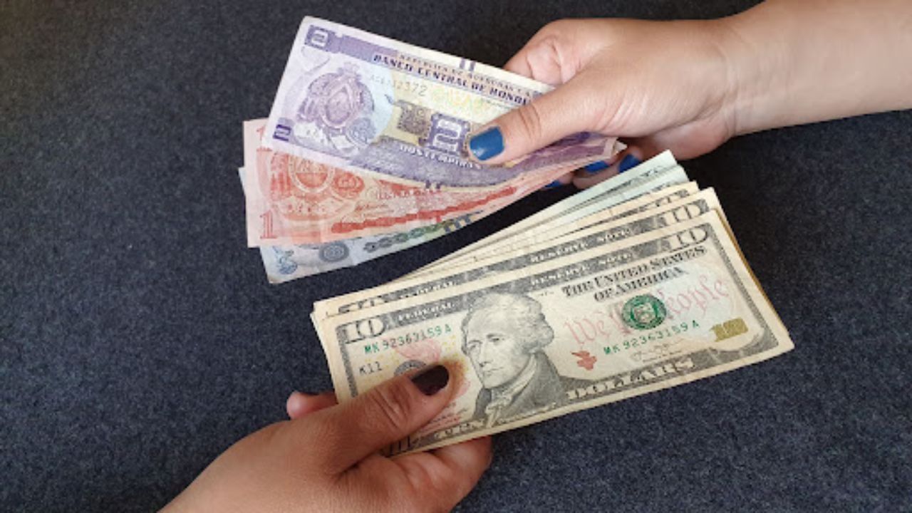 Deslizamiento del lempira se detendrá generando más dólares, según experto