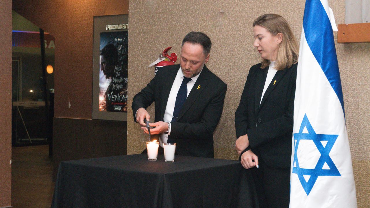 Embajada de Israel conmemora el aniversario del ataque terrorista del 7 de octubre