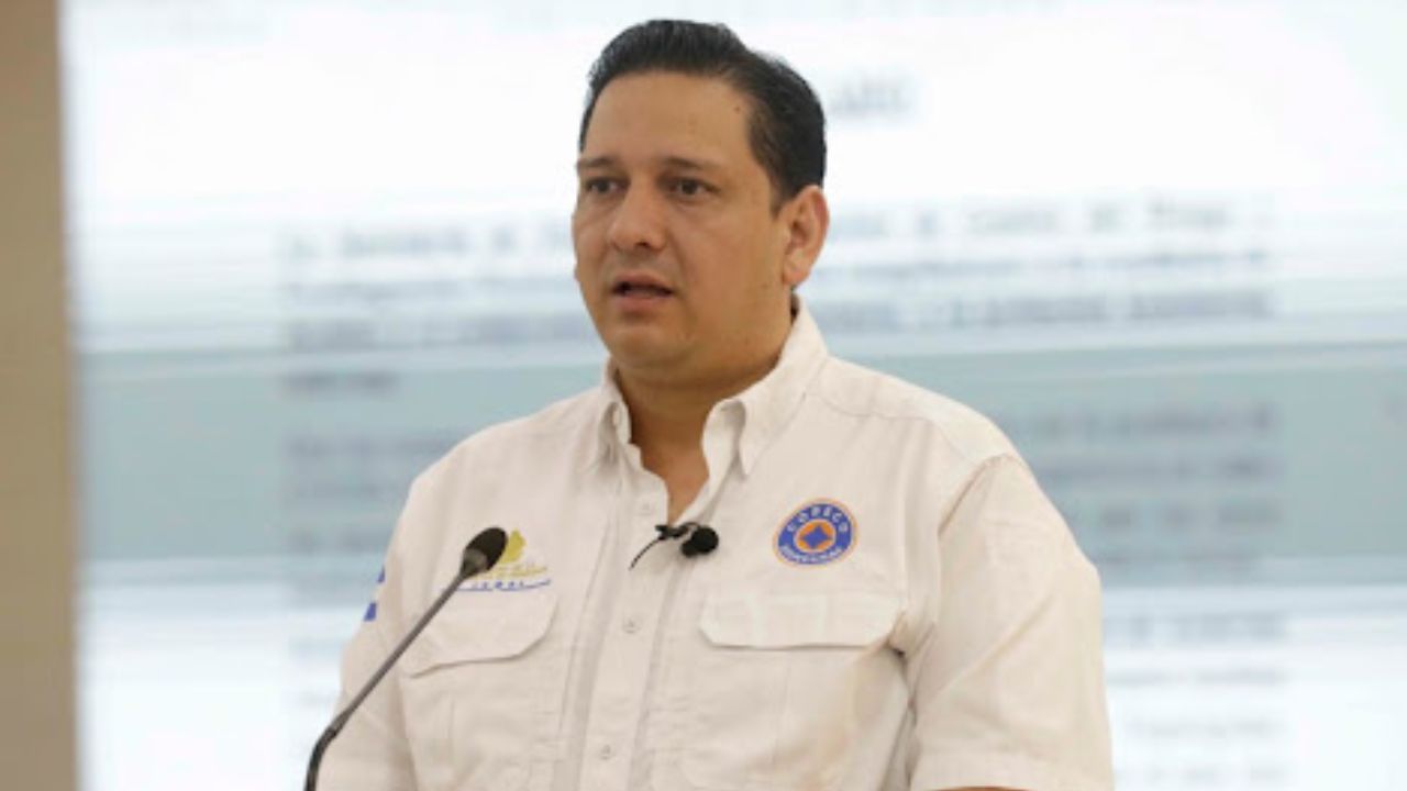 Dictan sobreseimiento provisional a Gabriel Rubí por caso de percoladoras sobrevaloradas