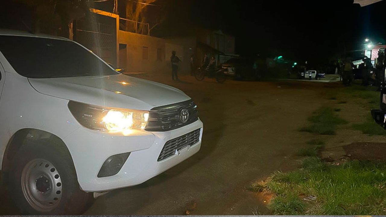 Cae hondureño por matar a 3 personas que esperaban en carwash; así ejecutó el triple crimen