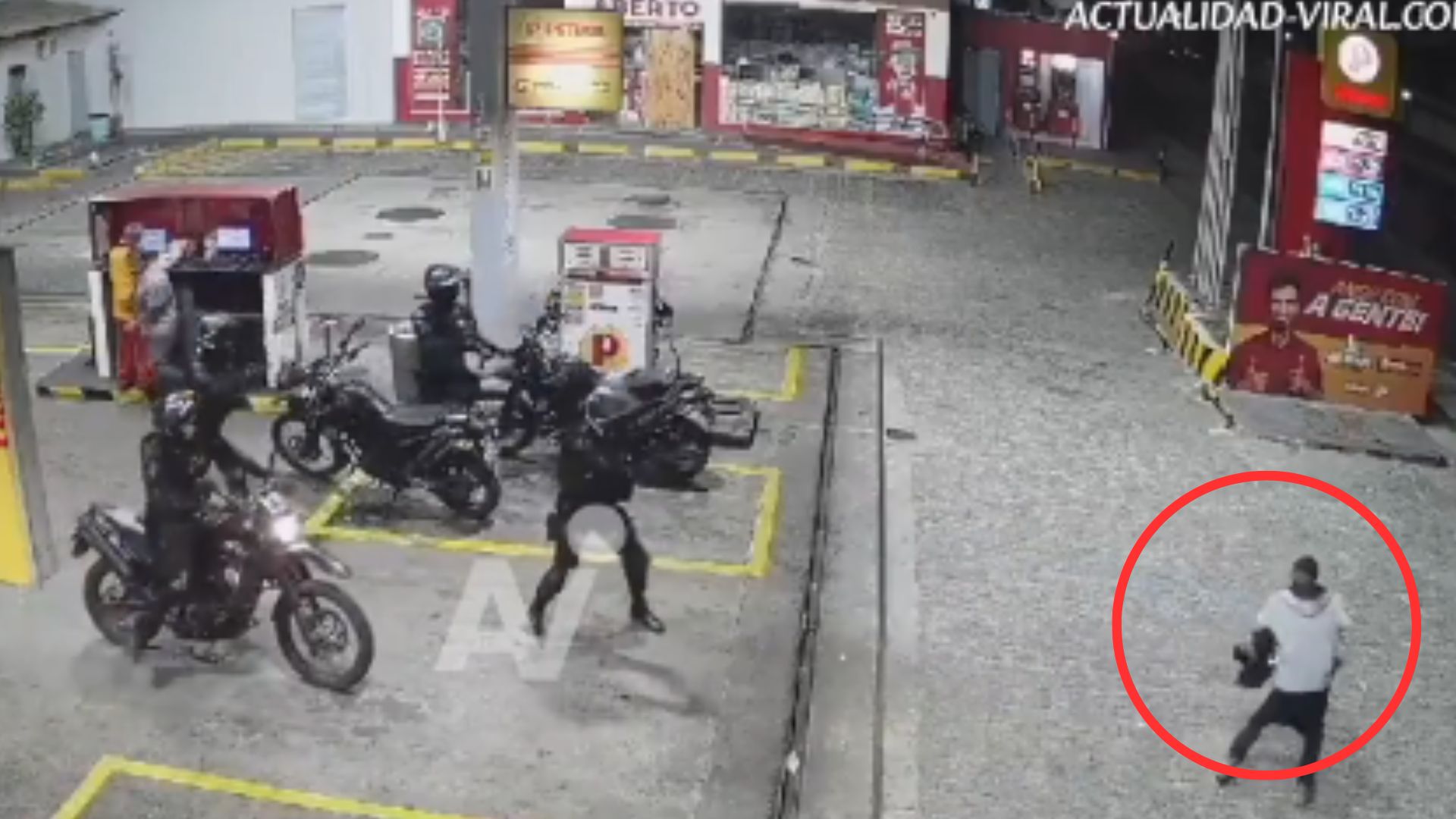 Video capta momento en que policías disparan y matan a joven en operativo
