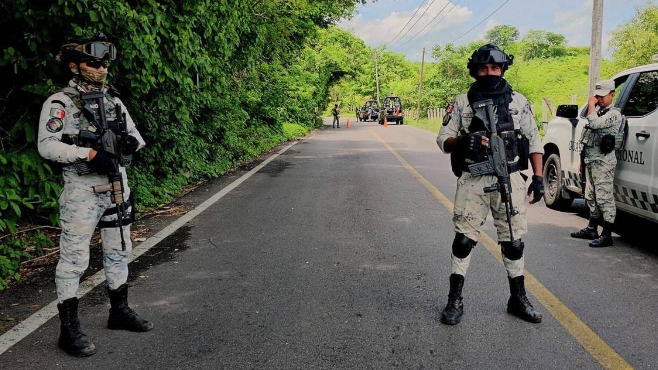 Suben a 19 muertes en sur de México tras enfrentamiento de grupos criminales y el Ejército