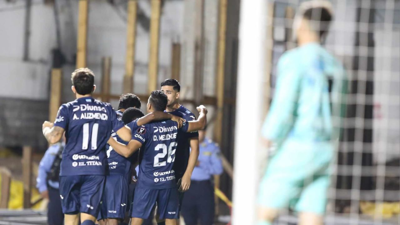 Motagua obtiene valioso triunfo frente al Águila y se acerca a la Champions Cup