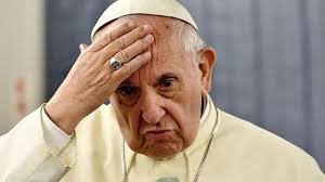 El papa urge al mundo a detener "la espiral de venganza" en Oriente Medio