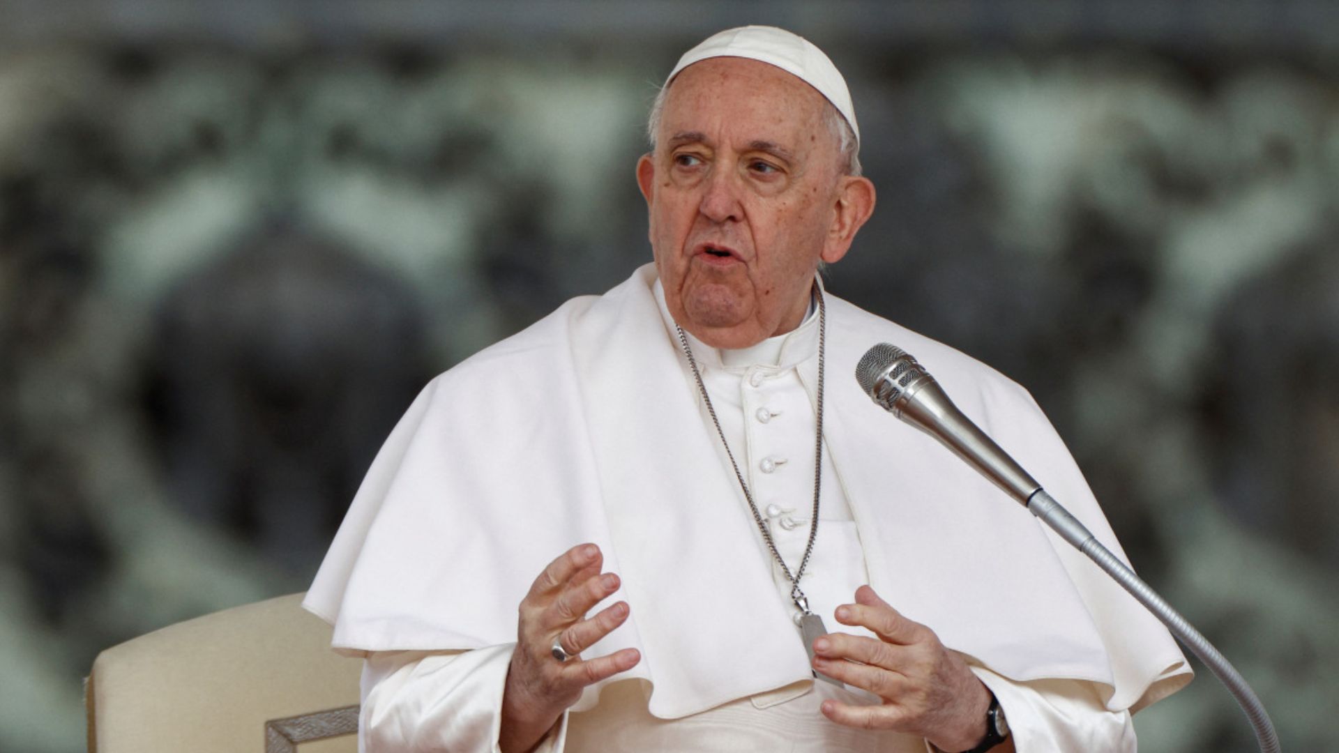 El papa pide no olvidar a los haitianos y trabajar en la reconciliación del país