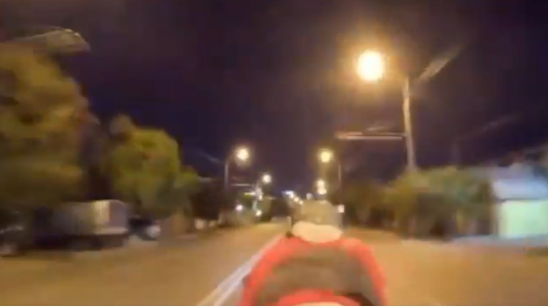 Motociclista captura el momento de su propia muerte al impactar con otro vehículo