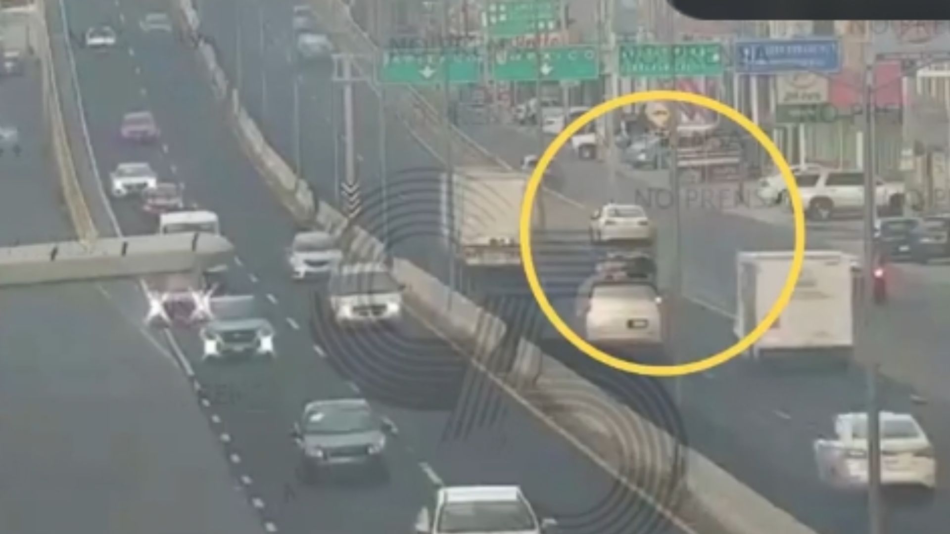 Video revela el momento en que conductor sufre infarto y muere al volante