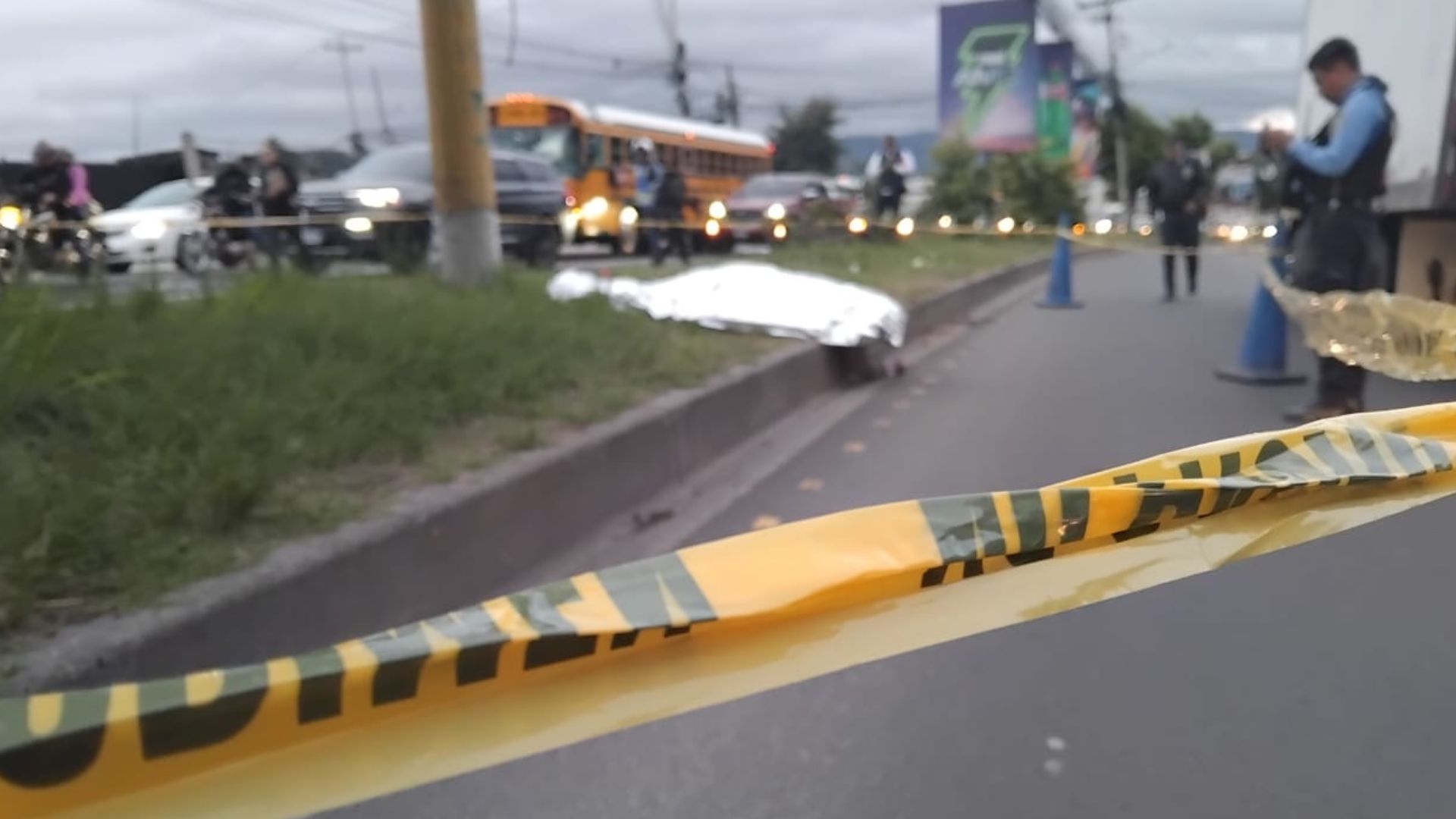 Supuesto médico atropella y mata a hombre en el anillo periférico