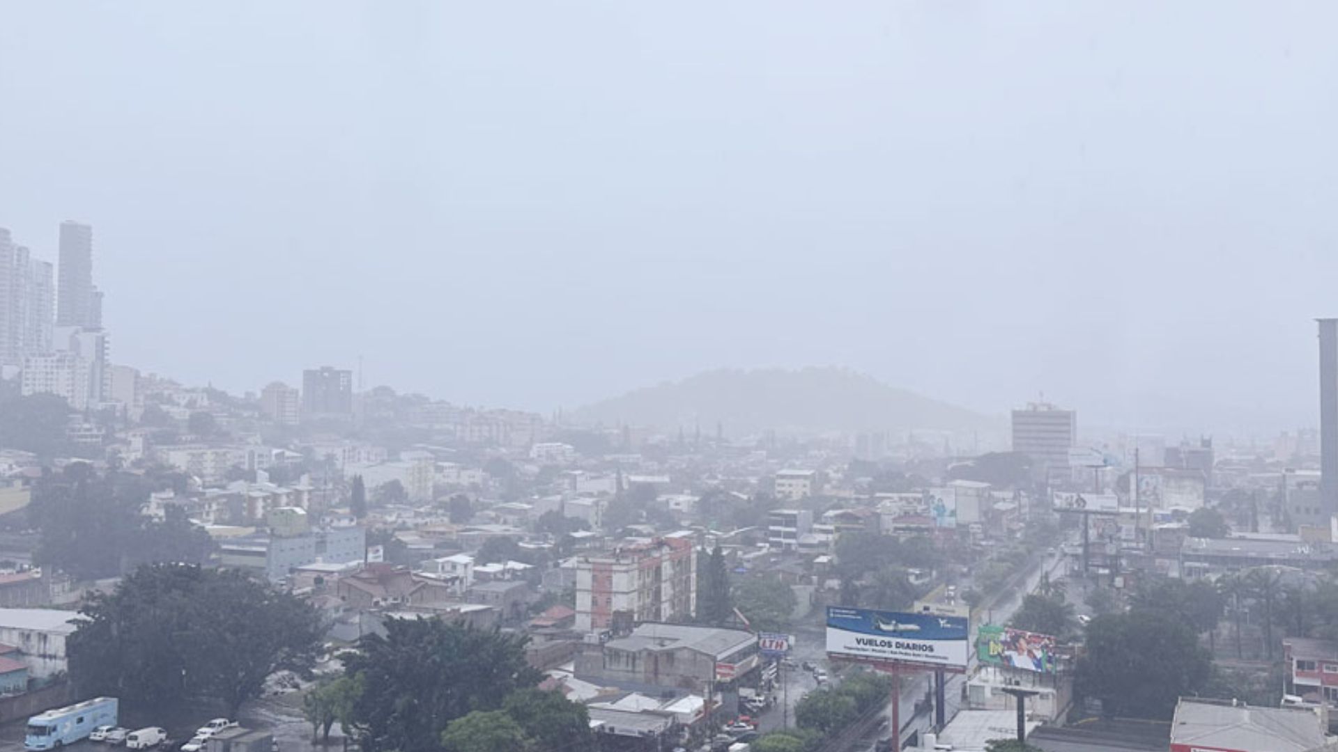 Bajas temperaturas persisten este lunes con lluvias en varias regiones de Honduras