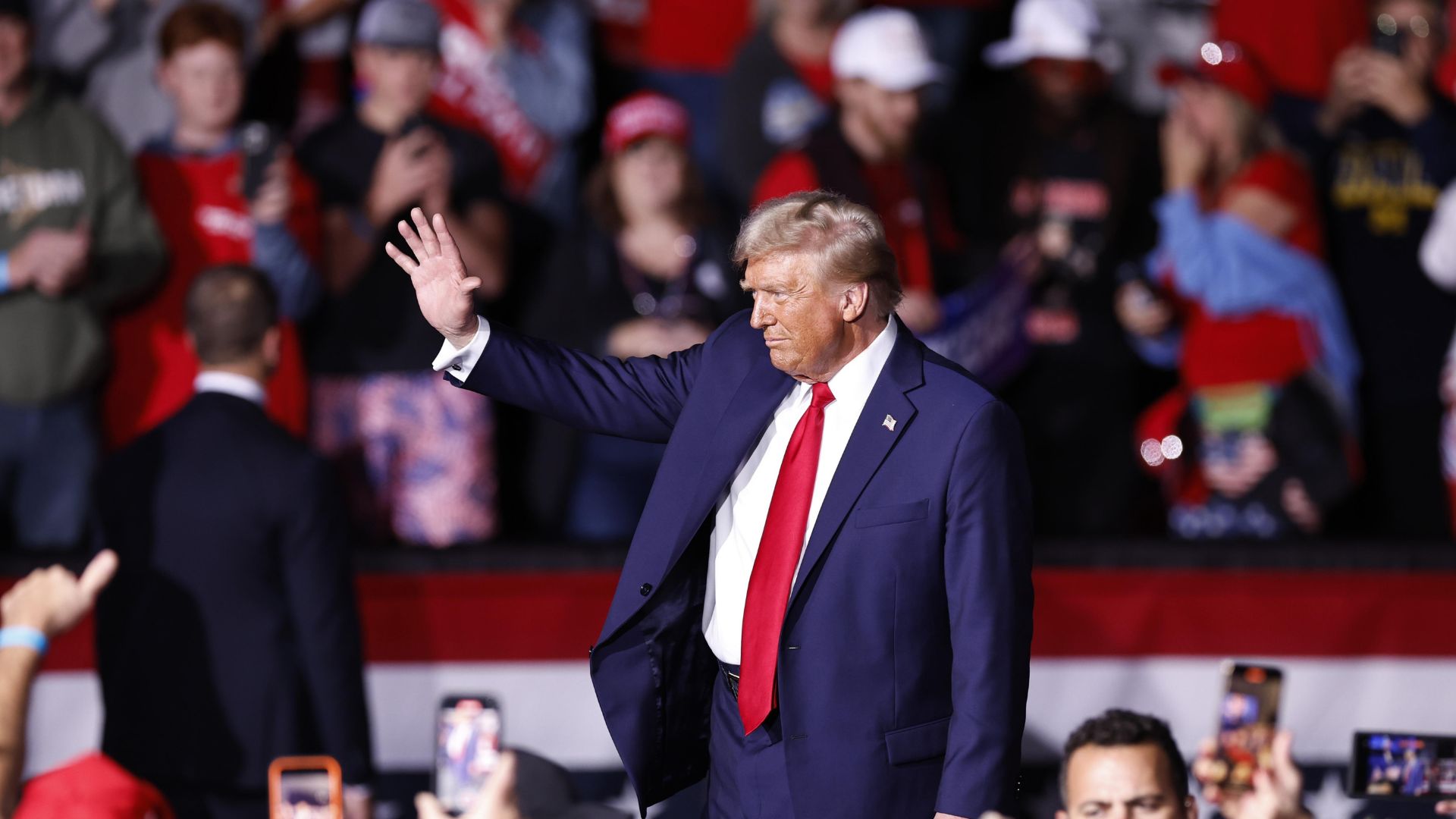Trump vota en Florida y afirma que 'será una gran victoria'