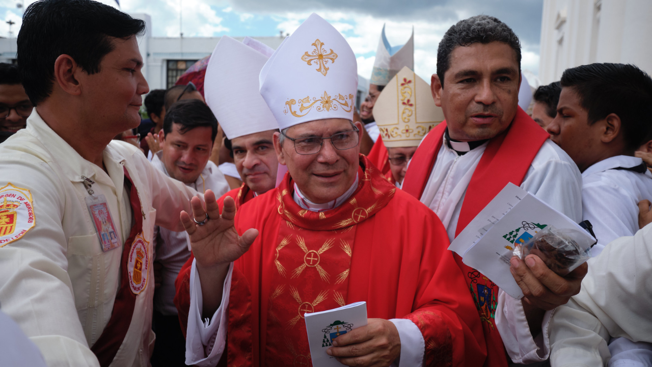 Expulsan de Nicaragua al presidente de la Conferencia Episcopal
