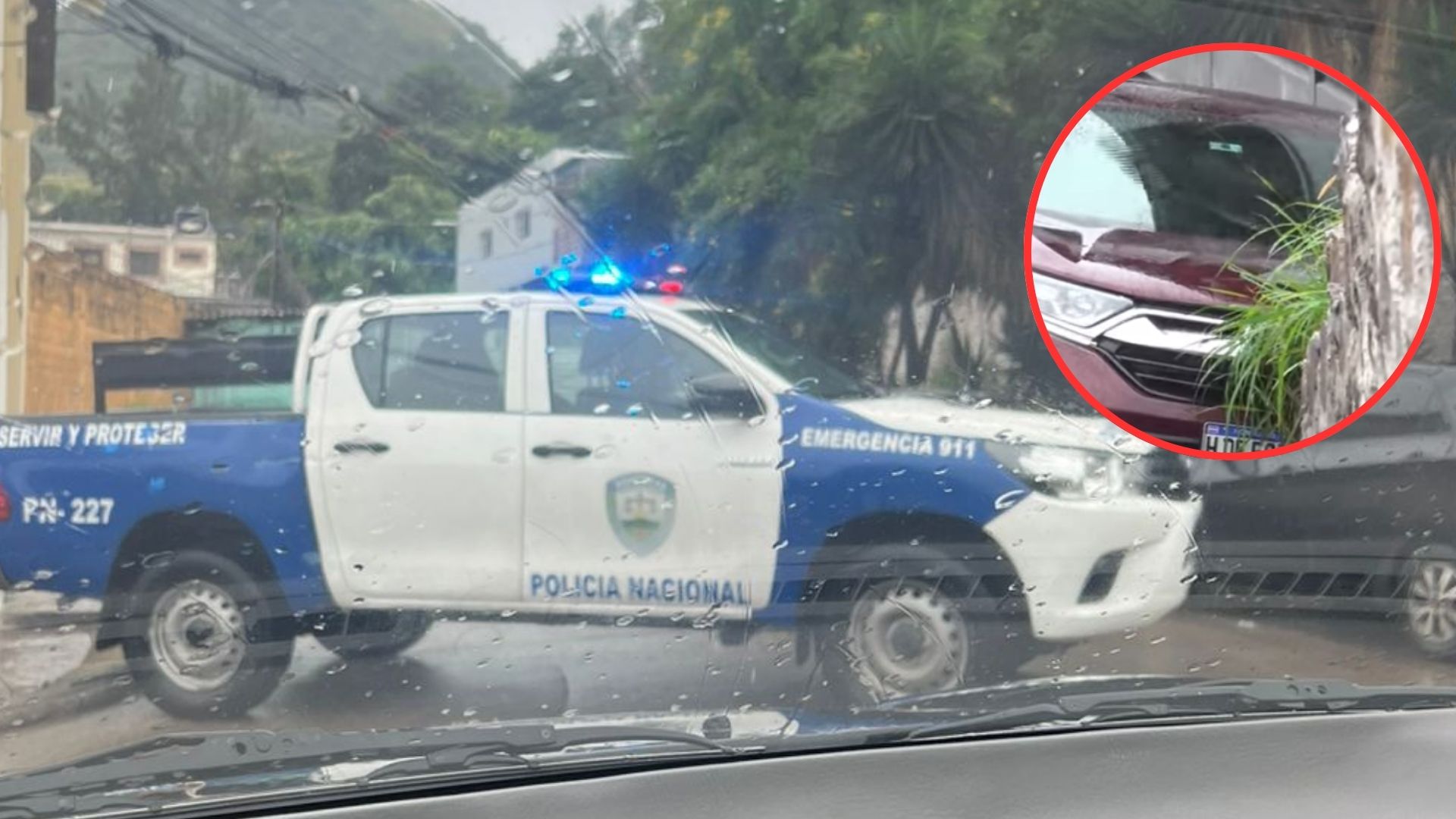 Hallan a dos personas muertas dentro de un vehículo en la colonia Loarque