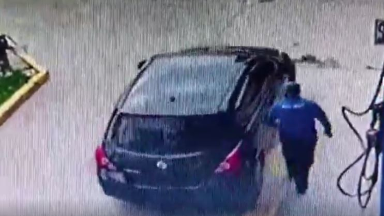Hombre huye sin pagar después de llenar tanque de su carro en una gasolinera