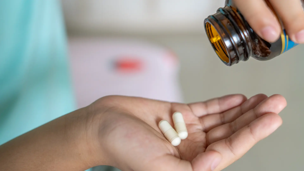 Muere niña de 12 años tras ingerir pastillas para dormir como parte de un reto