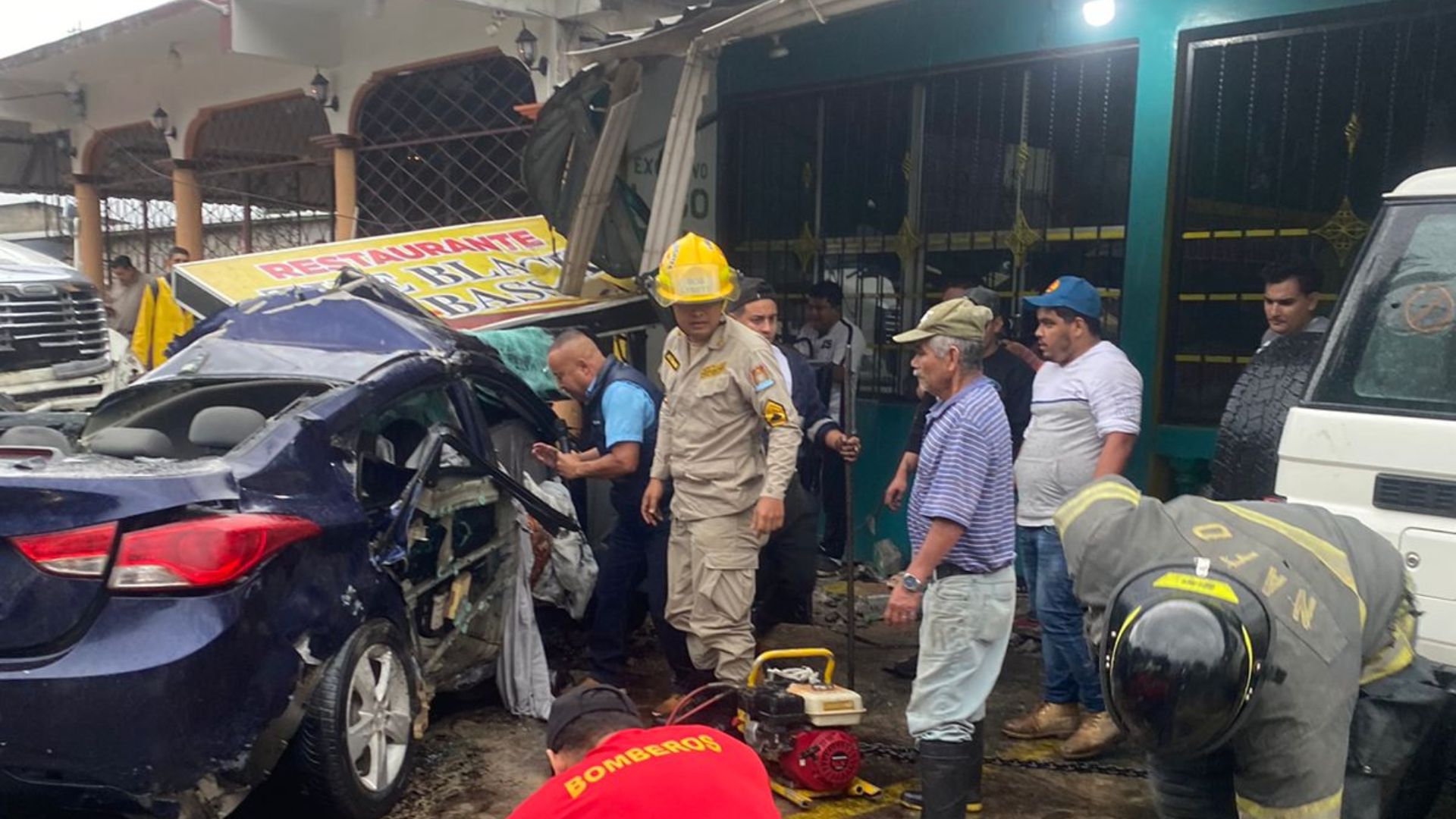 Video capta aparatoso accidente en la CA-5 que dejó a una persona muerta y otra herida