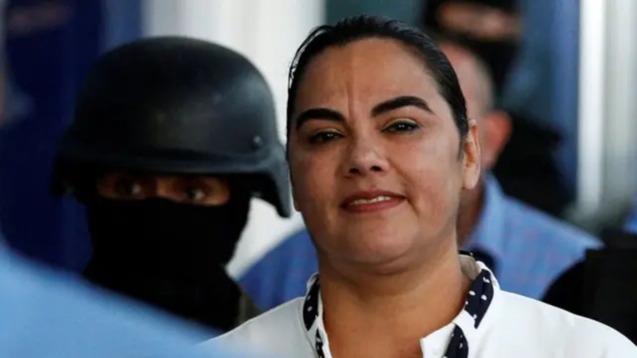 Juez ordena privación de L 7 millones de Rosa Elena Bonilla de Lobo