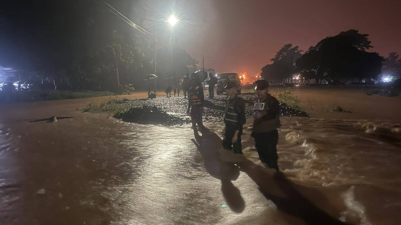 Tormenta tropical Sara causa estragos en el norte de Honduras