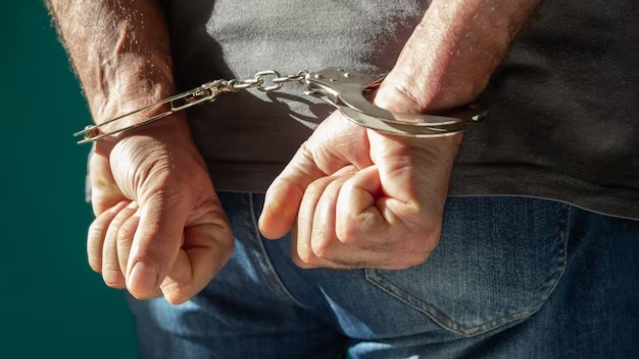 Hombre es acusado del asesinato de su padre ¿Qué sucedió?