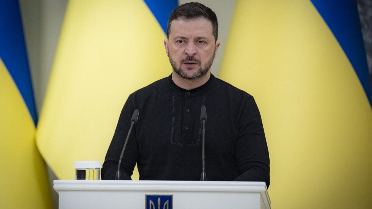 Presidente de Ucrania pide garantías de la OTAN antes de negociar con Rusia