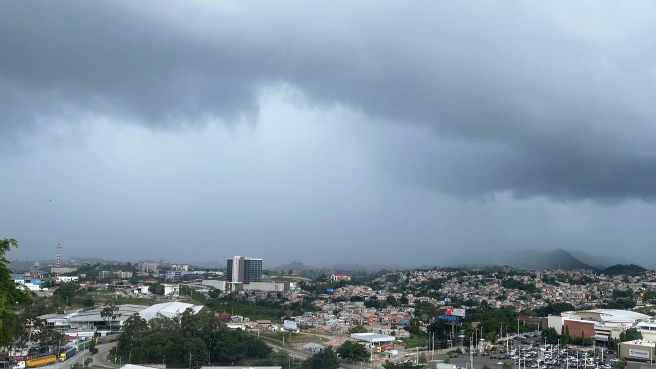 Lluvias y temperaturas frescas se presentarán este martes en estas zonas de Honduras