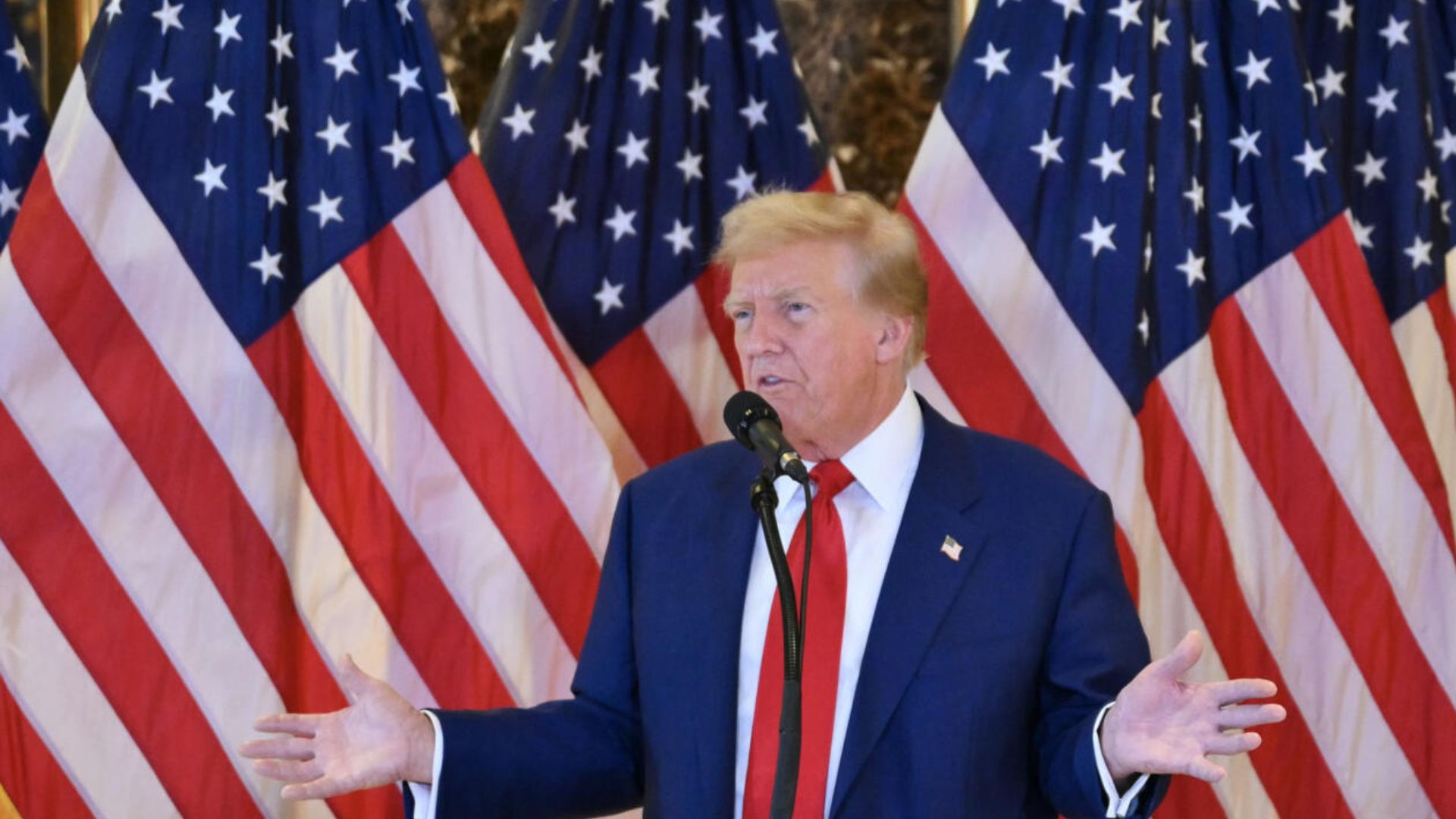 Tribunal de apelaciones descalifica a fiscal en caso electoral contra Trump