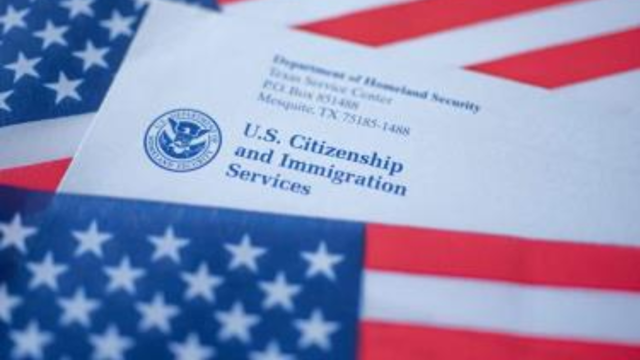 Gobierno Biden amplía permisos de trabajo para inmigrantes en categorías específicas