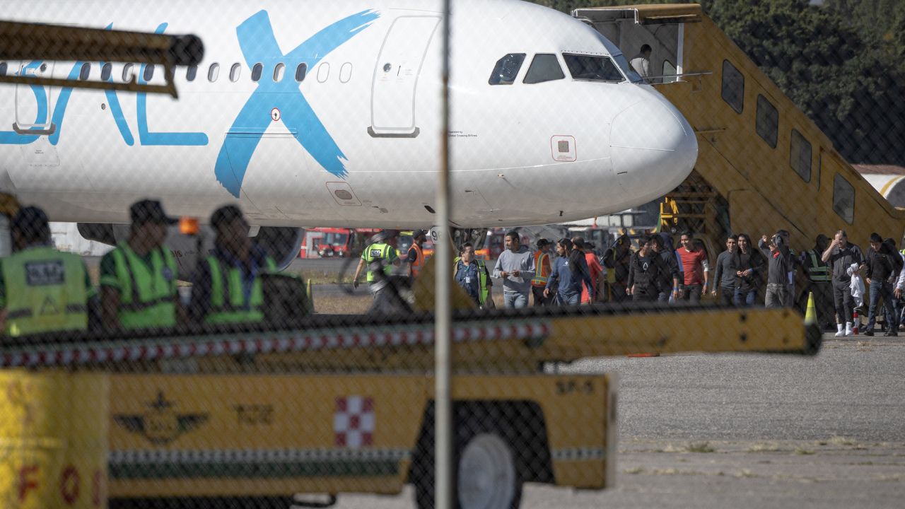 Más de 37,000 migrantes hondureños fueron deportados en 2024, según el INM