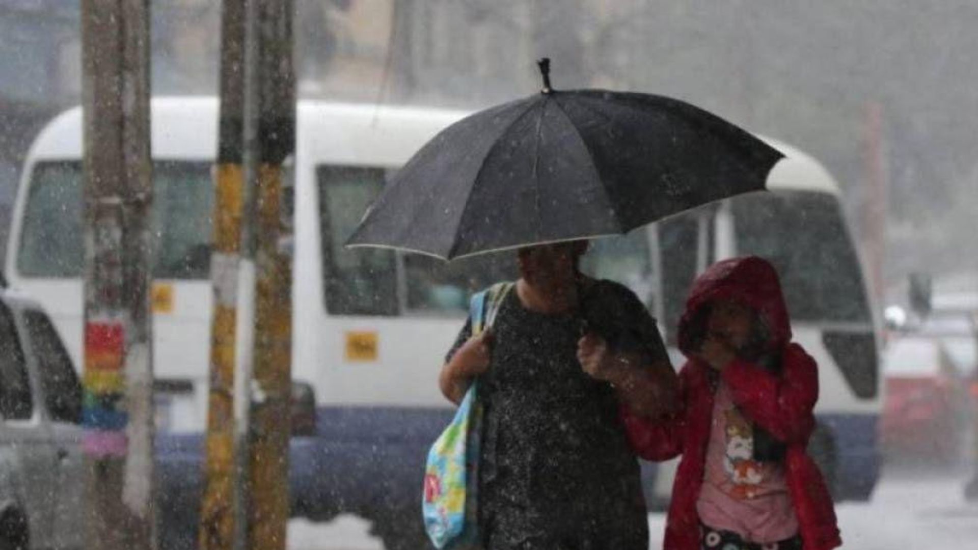Masa de aire frío dejará más lluvias este lunes en algunas regiones de Honduras