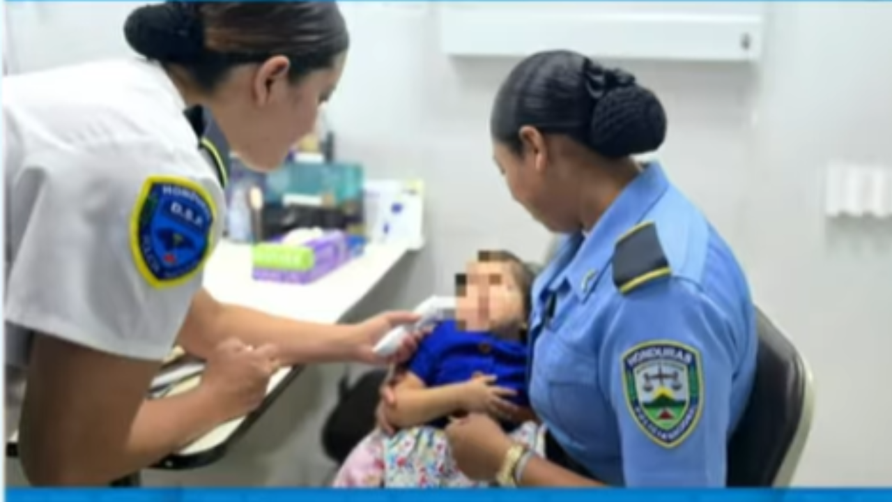 Abandonan a niña de dos años en la esquina de un hotel en San Pedro Sula