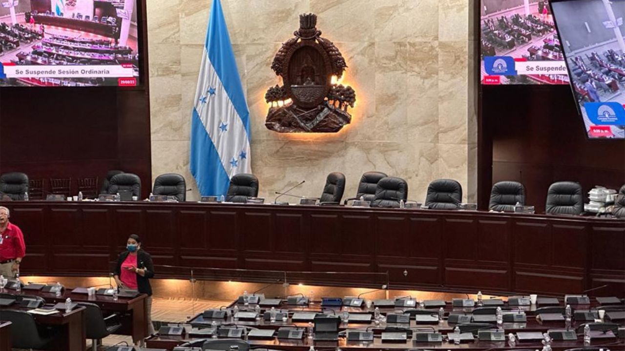Hasta 2025 serán convocados a sesión diputados del Congreso; esto responde la oposición