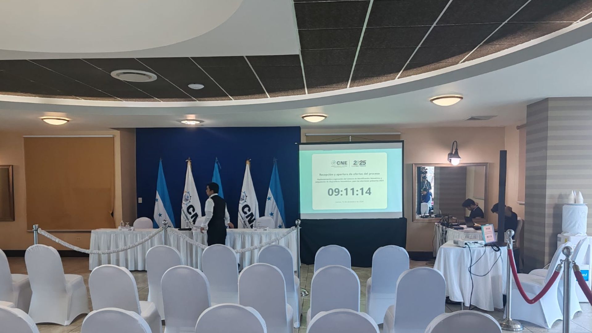 Esta es la cifra que solicita Smartmatic por equipos biométricos para elecciones primarias