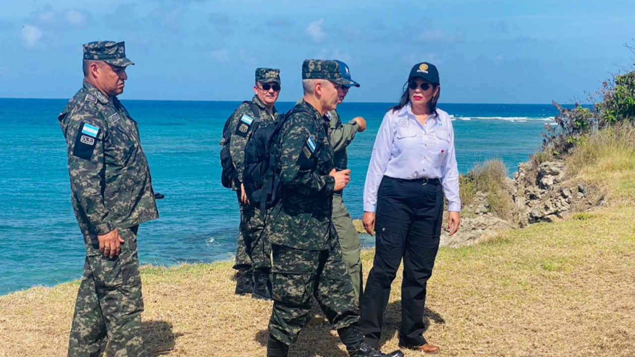 Suspenden construcción de cárcel de máxima seguridad en las Islas del Cisne