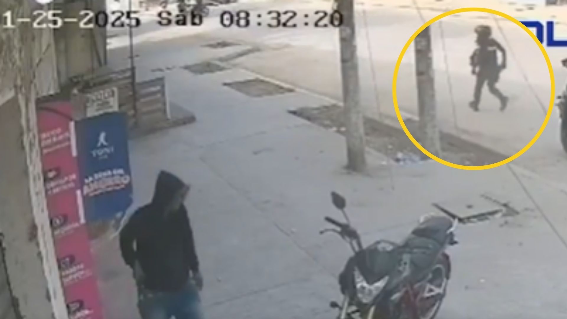 VIDEO: Ladrón muere abatido por policías mientras asaltaba una pulpería