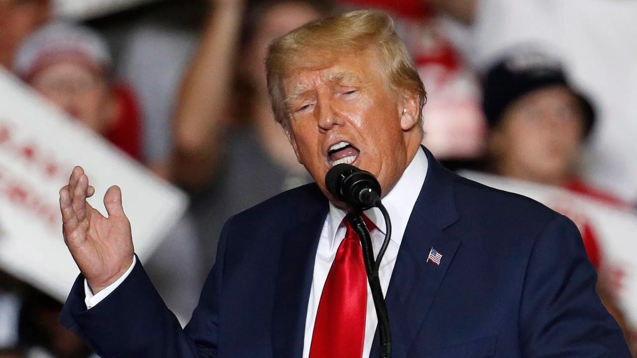 Trump concretará este jueves los aranceles previstos para México y Canadá