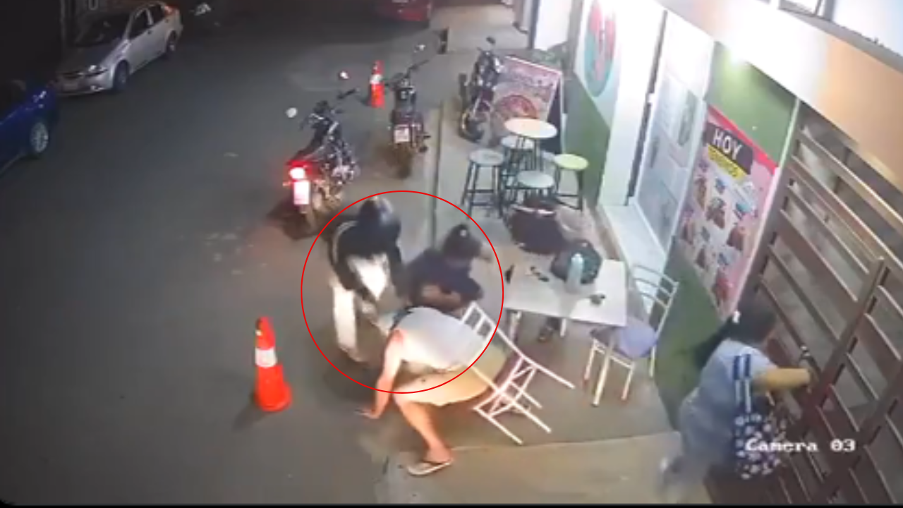 Video: Así fue como sicario mató a un hombre frente a su esposa