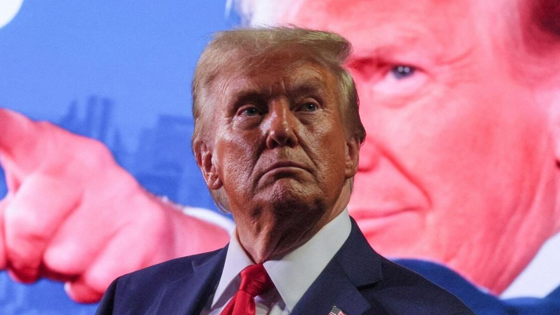 El mundo reacciona a las primeras medidas de Trump con cautela y advertencias de peligro